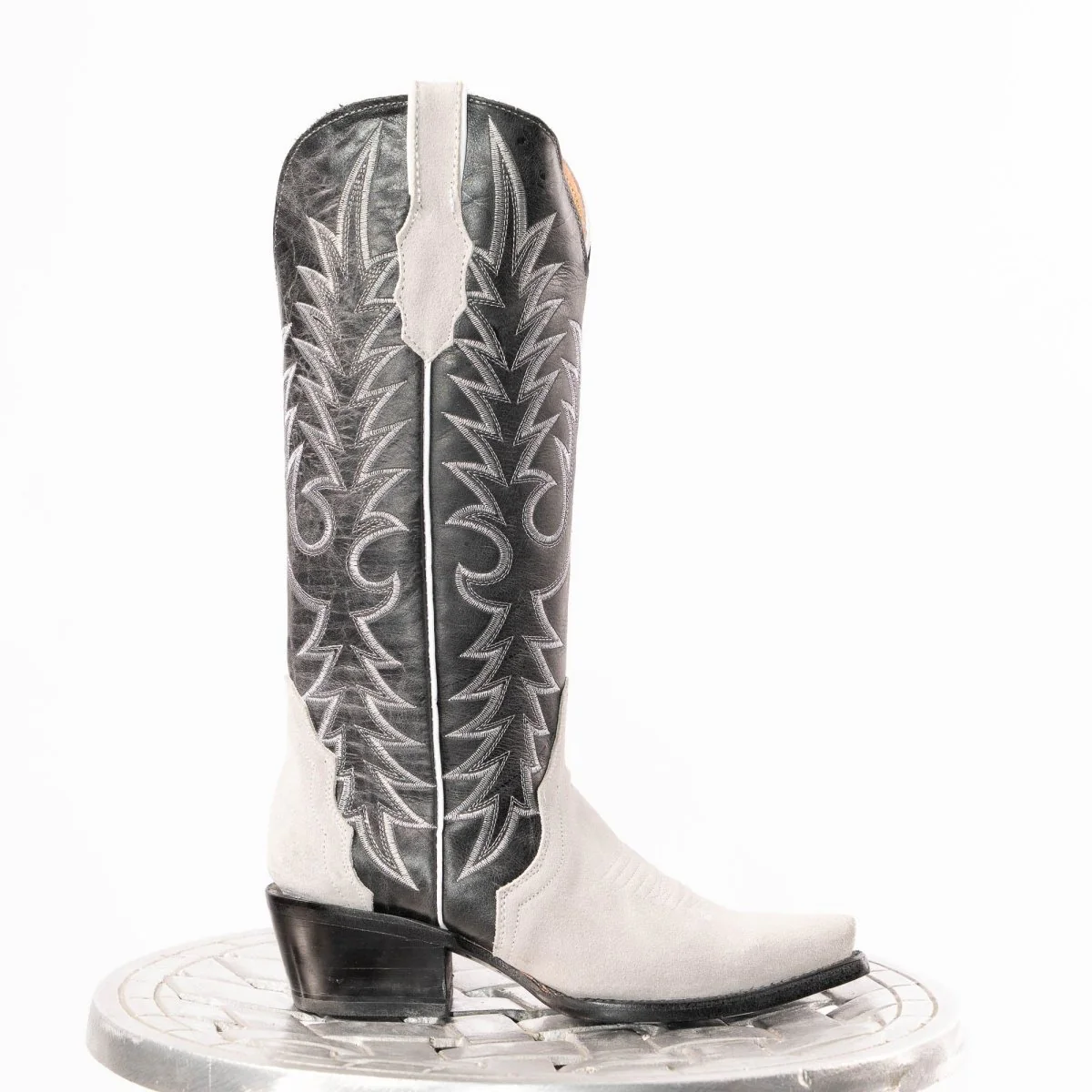 TANNER MARK WOMEN’S Triad Grey Suede Cowgirl Boots - Image 10